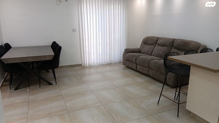 דירת גן, נחליאלי 8, נווה מנחם, גבעת זאב