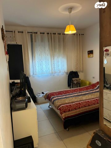 דירה, דרך מנחם בגין 20, הכלניות, שדרות