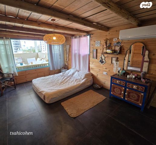 דופלקס, האלמוגים 2, רובע ד', אשדוד