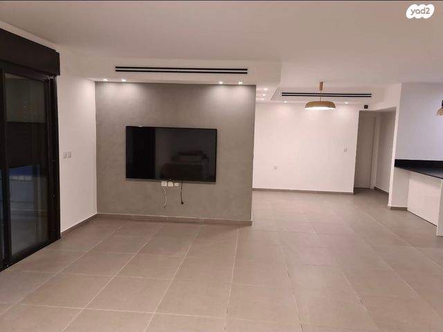 מרים הנביאה 19