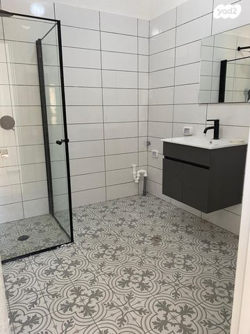 דירה, בזל 4, שכונה א', באר שבע