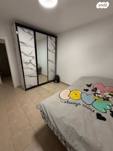 דירה, דוד צדוק 26, בן גוריון, חולון