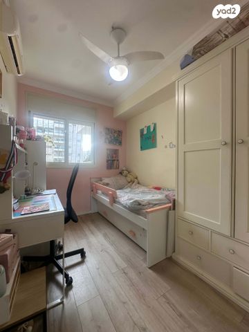 דירה, מרים ואברהם קמינסקי 6, כפר סבא הירוקה, כפר סבא