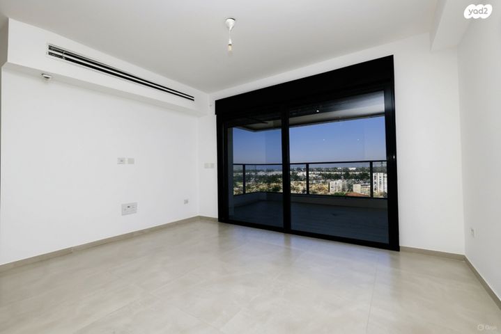 דירה, פתח תקווה 45, רמת אפרים, נתניה