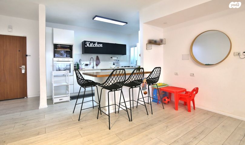 דירה, מנחם בגין 29, נווה גנים, קרית מוצקין