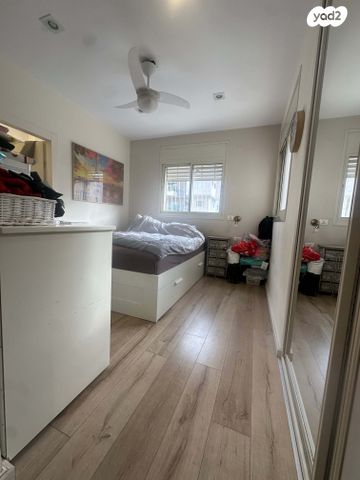 דירה, מרים ואברהם קמינסקי 6, כפר סבא הירוקה, כפר סבא