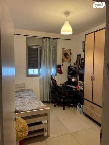 דירה, דרך מנחם בגין 20, הכלניות, שדרות