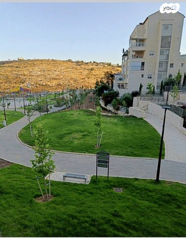 דירה, הרב ישעיהו דולגין 16, חומת שמואל, הר חומה, ירושלים