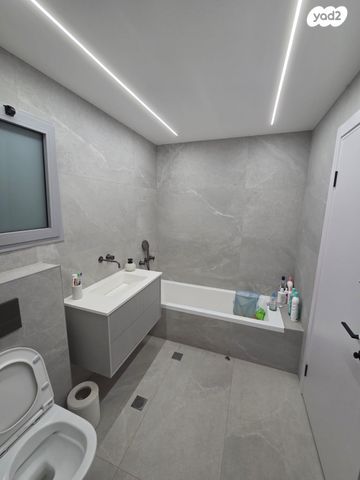 דירה, עוזי נרקיס 18, רמות הרכס, באר שבע