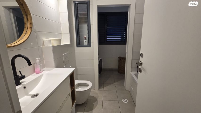 דירה, שדרות מונטיפיורי 17, ברנע, אשקלון