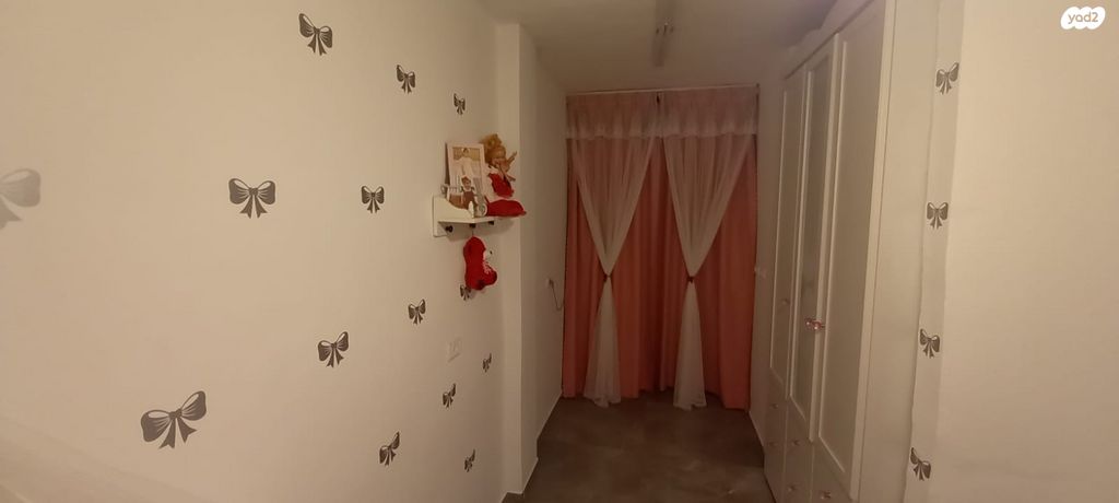 דירה, אהרון דב פוקס 10, הר שלום, בני ברק