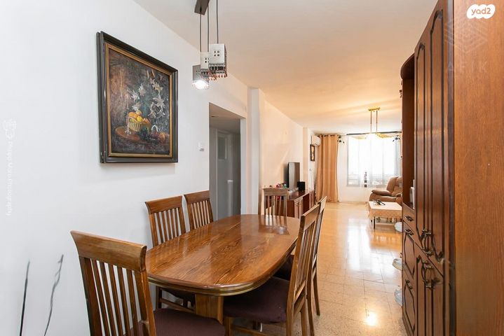 דירה, הרב מיימון 37, נווה שאנן, חיפה