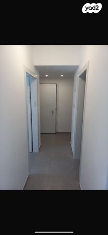 דירה, דרך הארגמן 10, שער הגיא מערב, יקנעם עילית