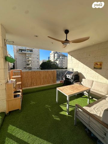 דירה, מרים ואברהם קמינסקי 6, כפר סבא הירוקה, כפר סבא