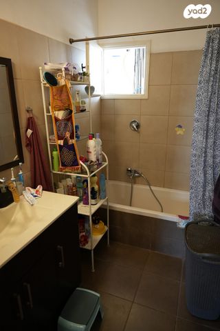 דירה, אנילביץ' 6, גבעת נוף, נס ציונה