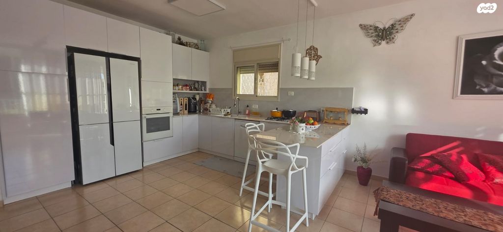 דירה, סוקולוב 44, מרכז העיר, קרית אתא