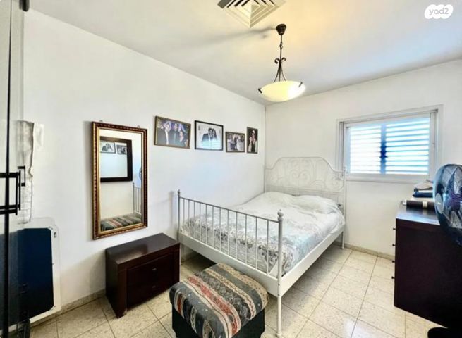 דו משפחתי, דרך דון יצחק אברבנאל 7, רמת אפרים, נתניה