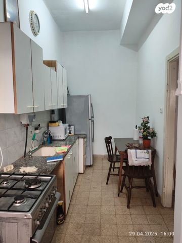 דירה, בלפור 27, הדר מרכז, חיפה