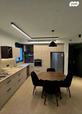 גולדה מאיר 48