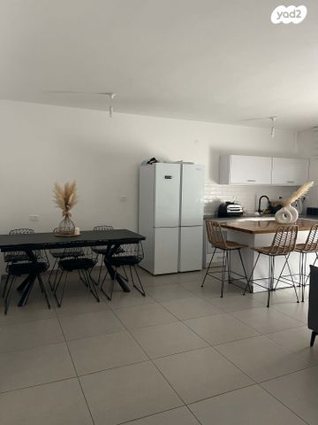 דירת גן, החרוב 14, מצפה העמק, מגדל העמק