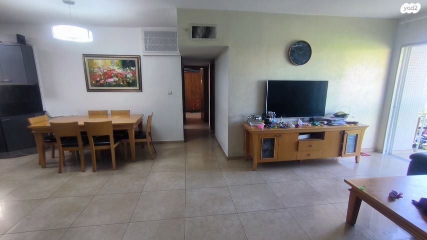 דירה, חיים לנדאו 6, בן גוריון, חולון