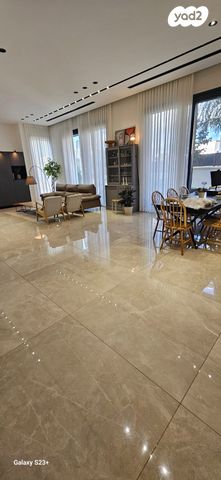 בית פרטי/ קוטג', שרה לוי תנאי 29, כלניות, באר שבע