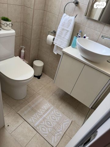 דירה, הגולן 4, קרית השרון, נתניה