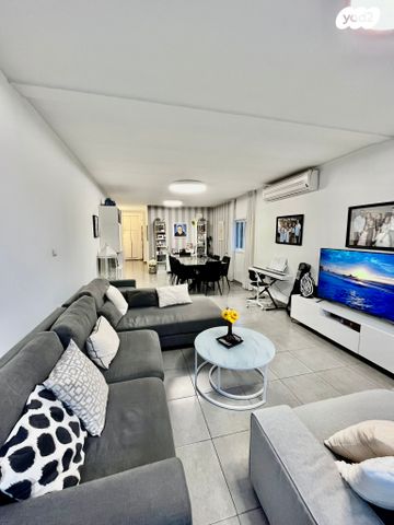 שדרות חיים וייצמן 39