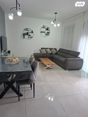 דירה, נחל פרת 3, שקמים ואגמים, אשקלון