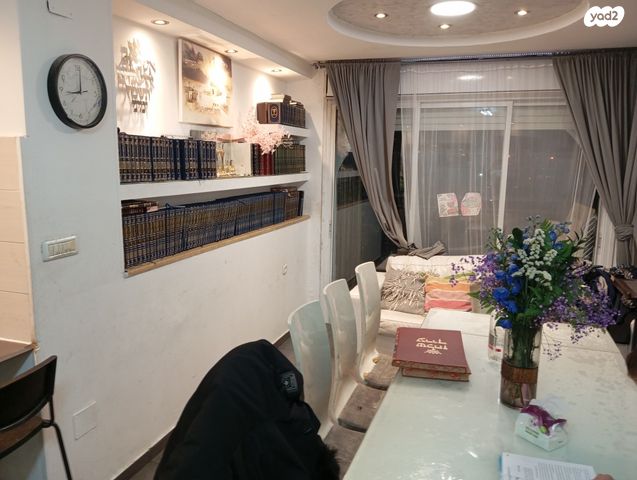 משה יוסטמן 18