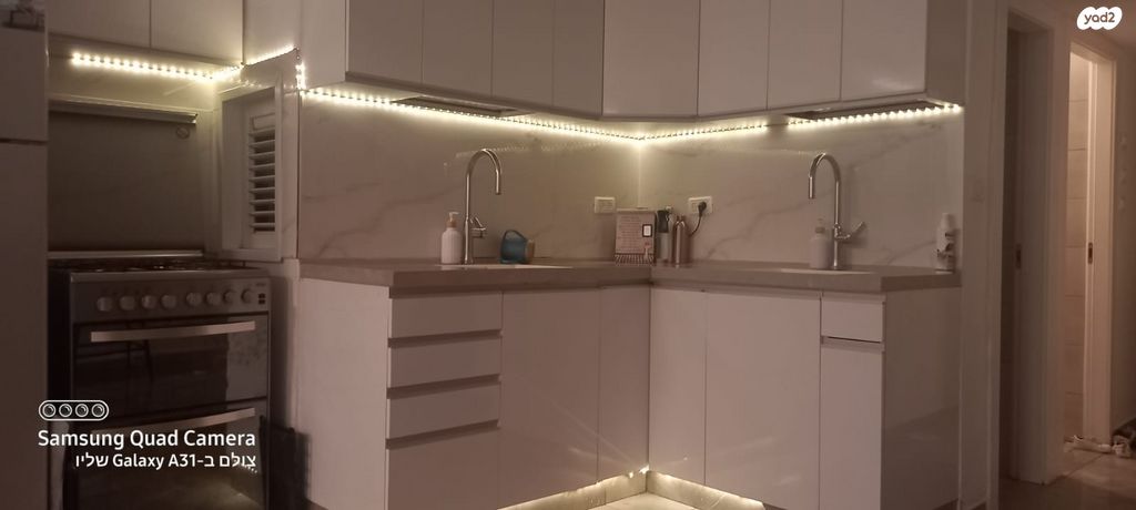 דירה, אהרון דב פוקס 10, הר שלום, בני ברק