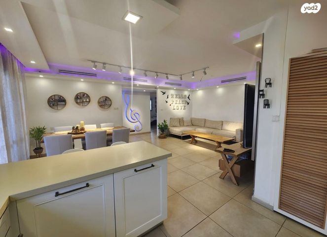 משה ברזני 23