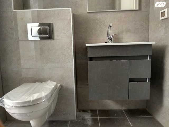 דירה, שדרות אבני החושן 25, כרמי גת, קרית גת