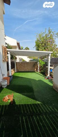 דו משפחתי, פורצי הדרך 3, נווה עמל, הרצליה