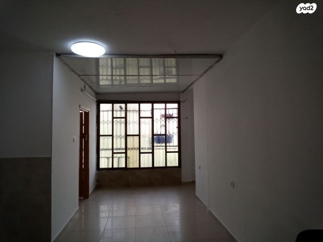 דירה, עזרא 35, ג' / מרכז מזרח העיר, רחובות