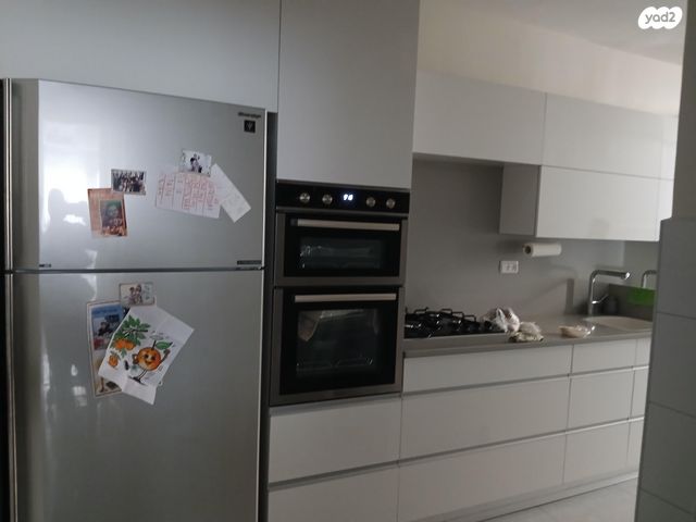 דירה, הרב הרצוג 7, הר שלום, בני ברק