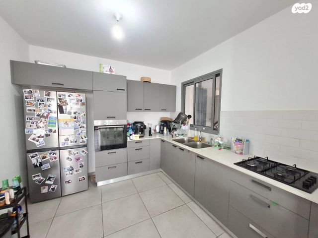 דירה, ברקת 25, אבני חן, חריש