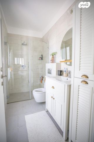 דופלקס, דרך בן גוריון 13, אבן גבירול, רחובות