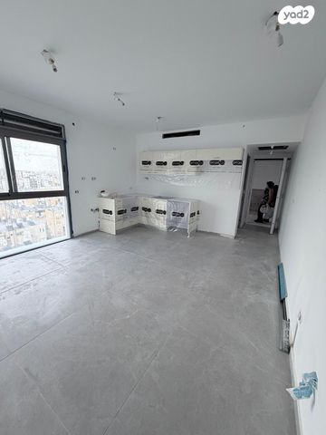 דירה, הרצל 35, רוטשילד עצמאות, בת ים