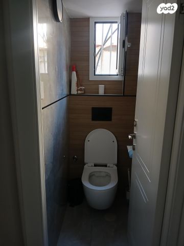 דירה, הרב הרצוג 7, הר שלום, בני ברק