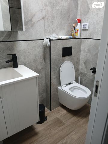 דירה, הרב הרצוג 7, הר שלום, בני ברק