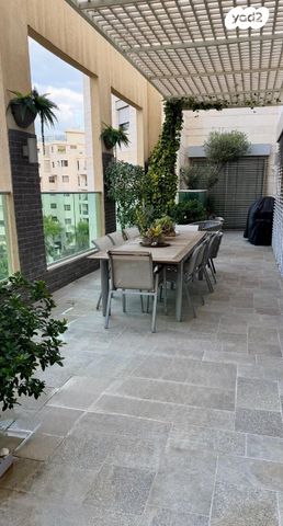 גג/ פנטהאוז, שדרות לוי אשכול 63, הגוש הגדול, רמת אביב החדשה, נופי ים, תל אביב יפו