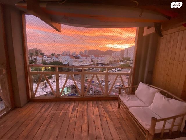 מקור החסידה 4