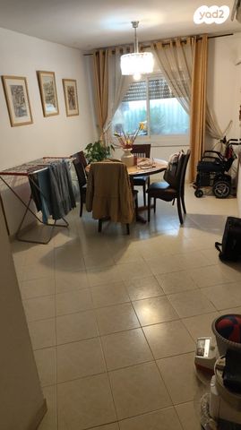 דירה, מבוא העשרה 5, הגבעה הצרפתית, גבעת שפירא, ירושלים