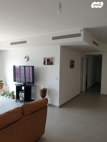 דירה, אלברט איינשטיין 19, פסגות אפק, ראש העין