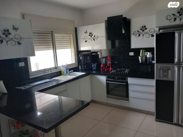 מקס נורדאו 6