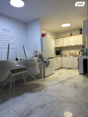 דירה, זכרון יעקב 8, הדר המושבות הותיקה / אם המושבות הותיקה, פתח תקווה