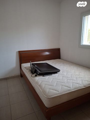 דירה, דרך תא"ל אורי בראון 19, רובע ב', אריאל