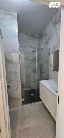 גג/ פנטהאוז, אריאל שרון 1, נווה שרון / שער העיר, נתיבות