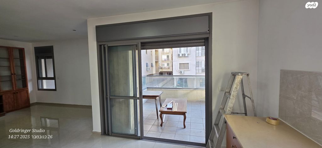 דירה, שמואל הנגיד 5, גרין ועם, חולון